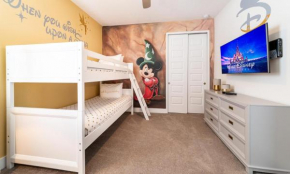 Beautiful Villa with first class amenities on Encore Resort at Reunion, Orlando Villa 4708